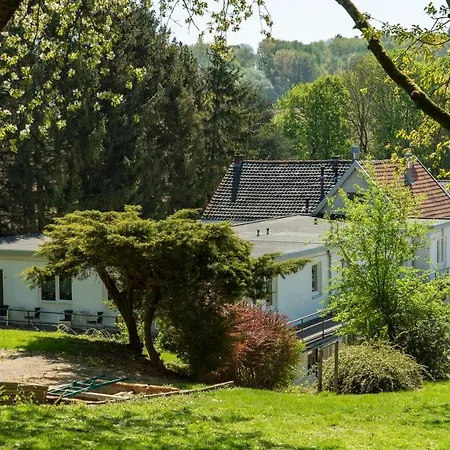 De Heek 팔켄뷔르흐안더횔